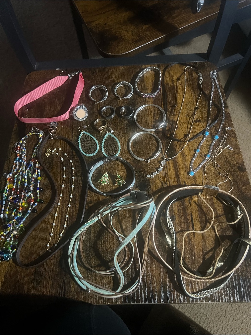 Mixed Women’s Jewelry Set with Pink Ribbon and Turquoise Accents